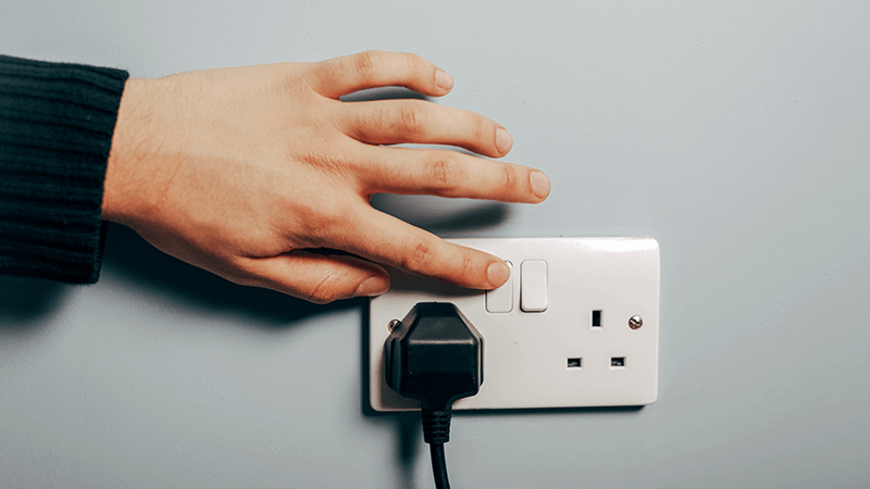 6 Tips To Reducing Your Household Bills